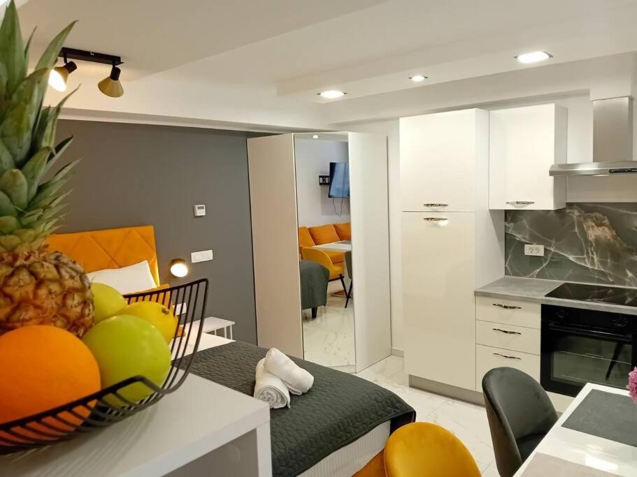 Iva Apartman *